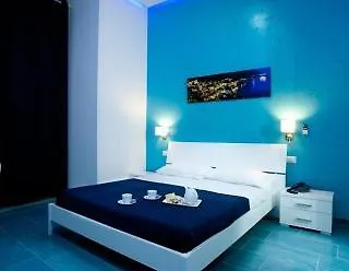 梅尔杰利纳公寓 *